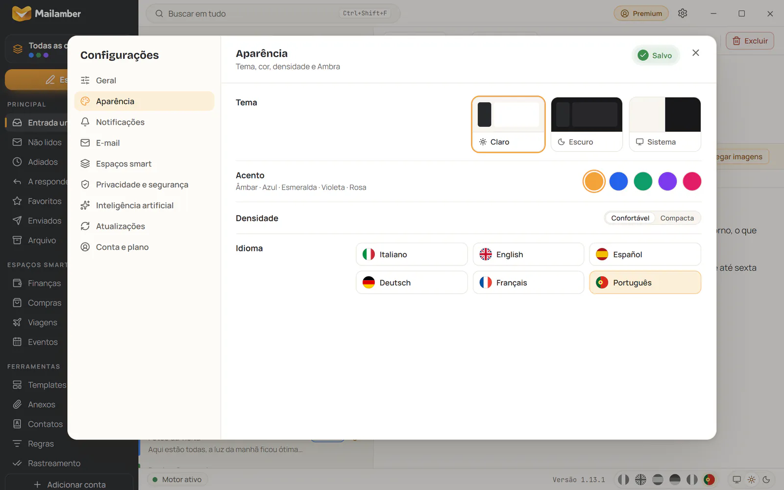 Configurações de Aparência do Mailamber com temas, cores de destaque e seleção de idioma